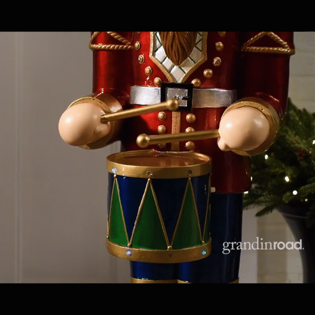 NEW 2024💂The singing and glowing Nutcracker